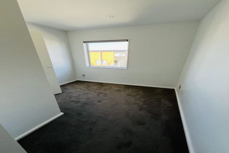 Photo of property in 9 Meritage Lane, Te Atatu South, Auckland, 0610