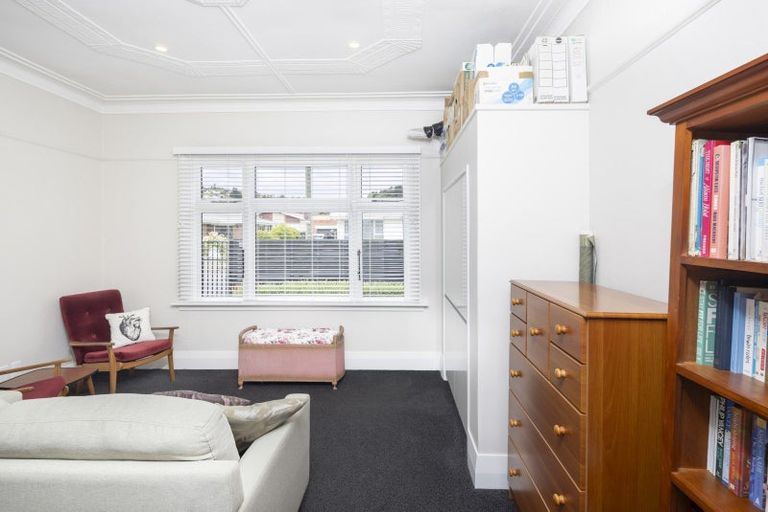 Photo of property in 23 Fitzroy Street, Caversham, Dunedin, 9012