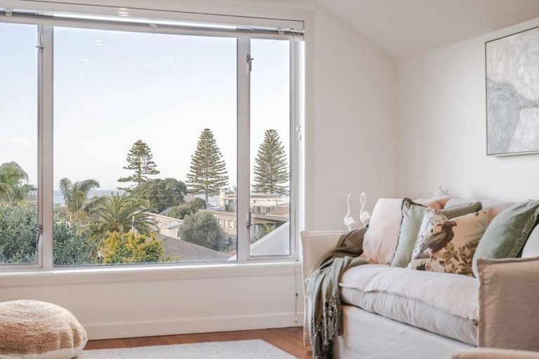 Photo of property in 52 Oceanview Road, Mount Maunganui, 3116