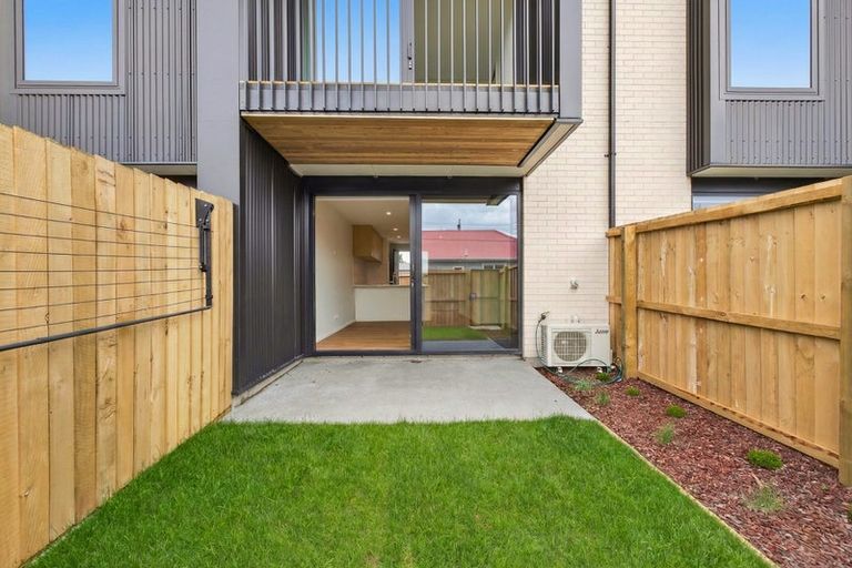 Photo of property in 12/18 Feilding Street, Addington, Christchurch, 8024