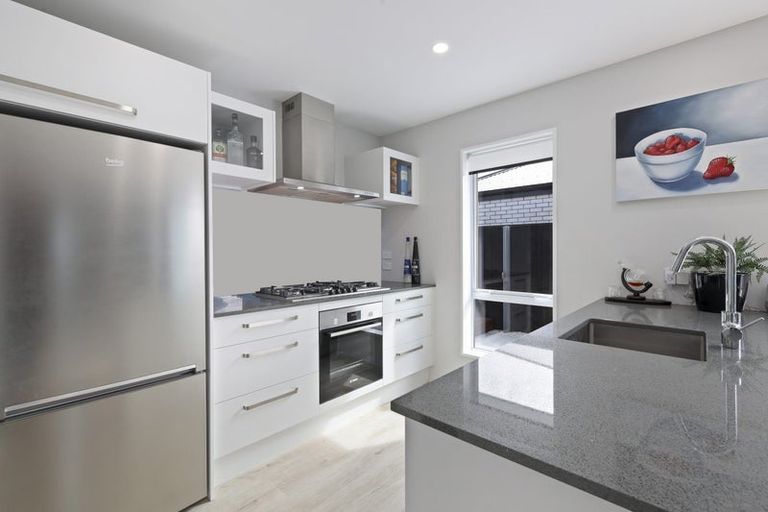 Photo of property in 13 Higgins Street, Woodend, 7610