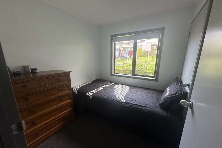 Photo of property in 12a George Street, Stokes Valley, Lower Hutt, 5019