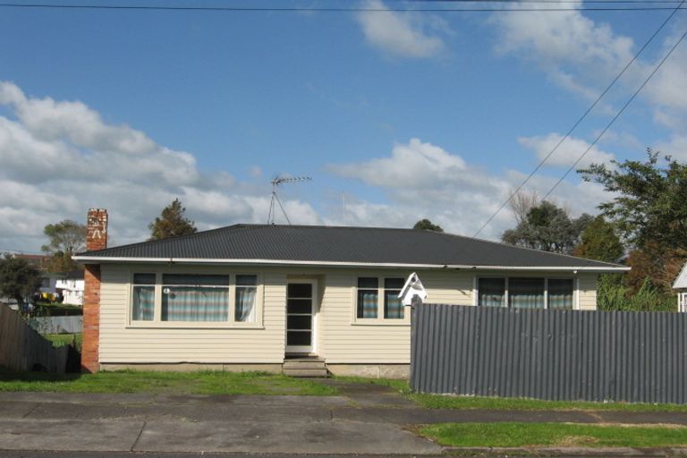 Photo of property in 42 Williams Crescent, Otara, Auckland, 2023