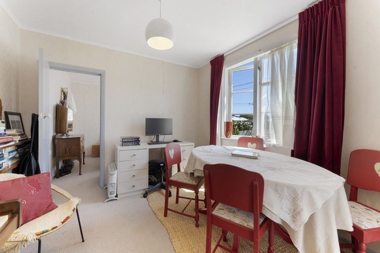 Photo of property in 28 Delhi Avenue, Aramoho, Whanganui, 4500