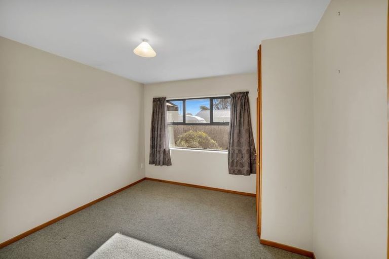 Photo of property in 1/840 Main North Road, Belfast, Christchurch, 8051