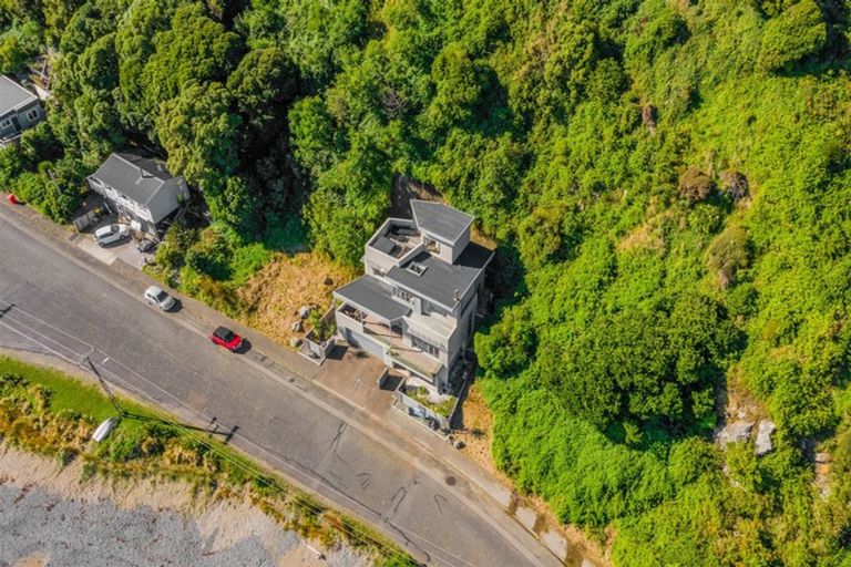 Photo of property in 73 Moana Road, Plimmerton, Porirua, 5026