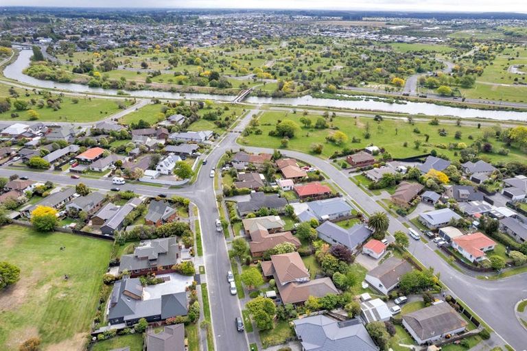 Photo of property in 1/42 Briarmont Street, Avondale, Christchurch, 8061
