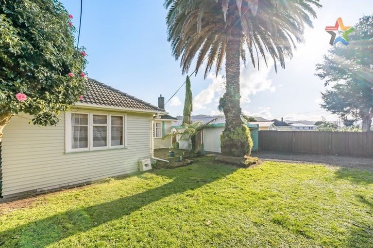 Photo of property in 51 Wise Street, Wainuiomata, Lower Hutt, 5014