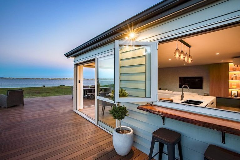 Photo of property in 21 Lincoln Street, Mangawhai Heads, Mangawhai, 0505