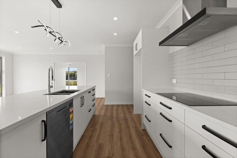 Photo of property in 89 Brookvale Road, Havelock North, 4130