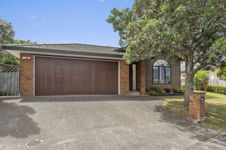 Photo of property in 24 Coventry Way, Long Bay, Auckland, 0630