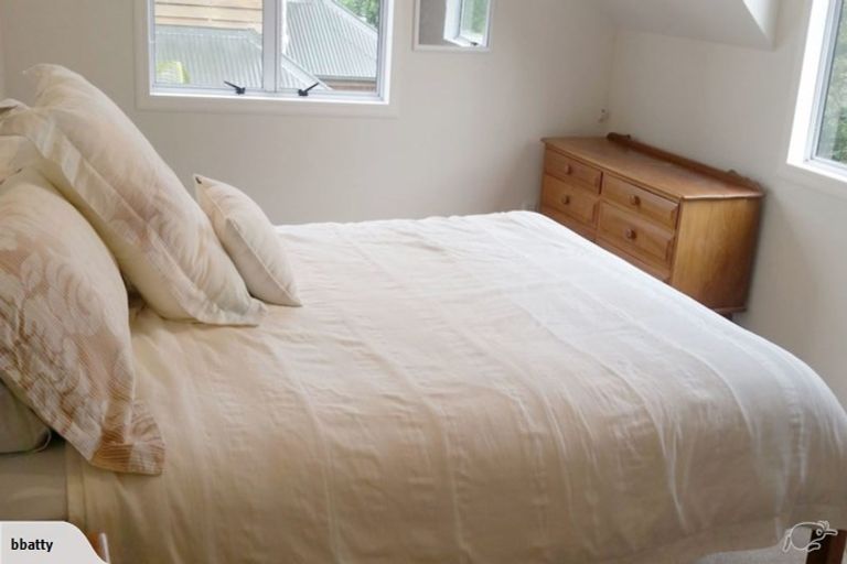 Photo of property in 2/7a Corunna Road, Milford, Auckland, 0620