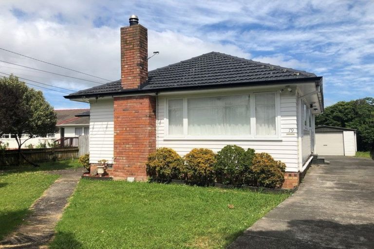 Photo of property in 79 Dale Crescent, Pakuranga, Auckland, 2010