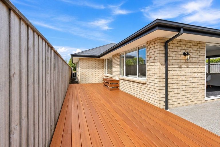 Photo of property in 4 Annies Lane, Aidanfield, Christchurch, 8025