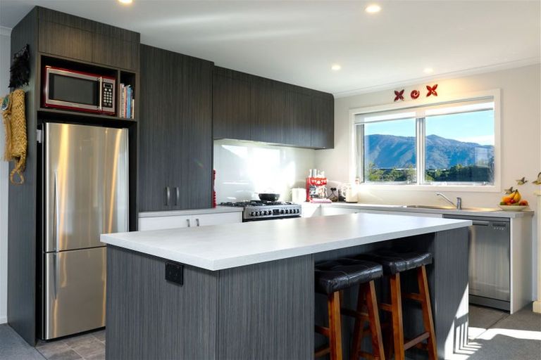 Photo of property in 49 Boons Valley Road, Waikawa, Picton, 7220