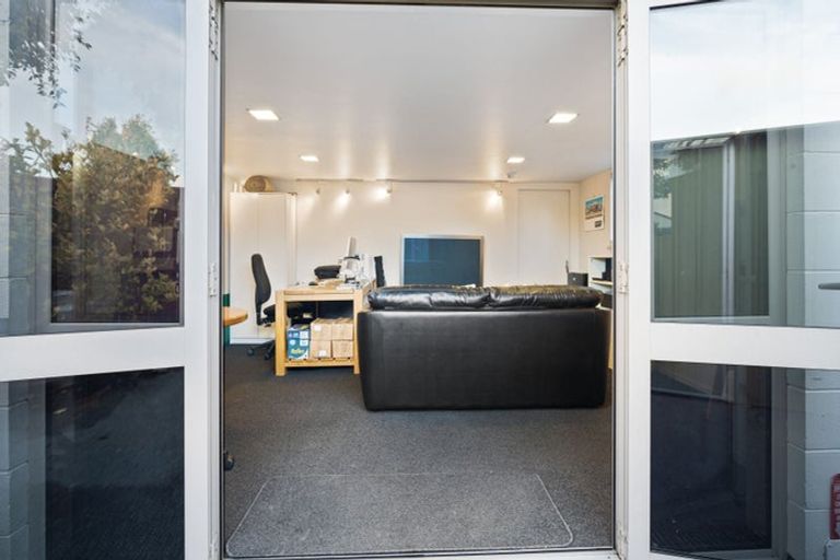 Photo of property in 137 Harris Crescent, Papanui, Christchurch, 8053