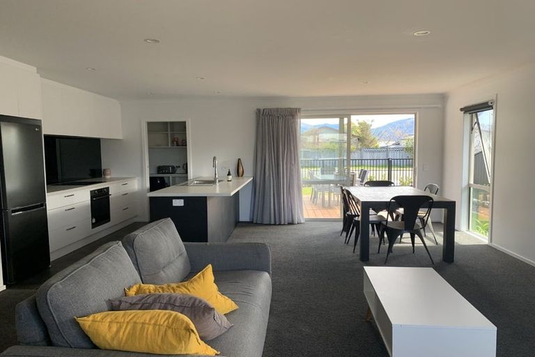 Photo of property in 2 Harbour Road, Motueka, 7120