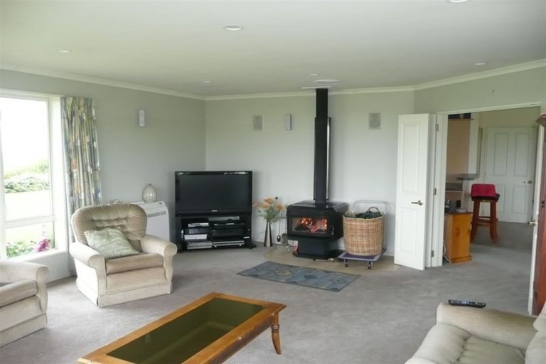 Photo of property in 106 Spur Road, Hadlow, Timaru, 7975