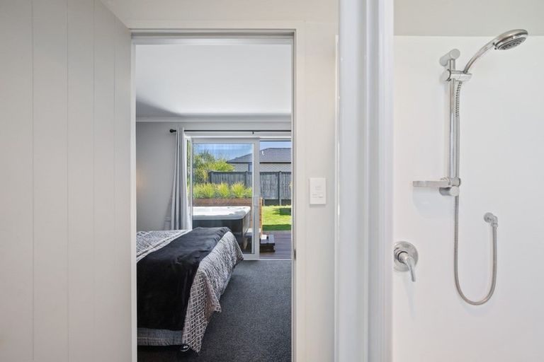 Photo of property in 135 Hillpark Drive, Pokeno, 2402