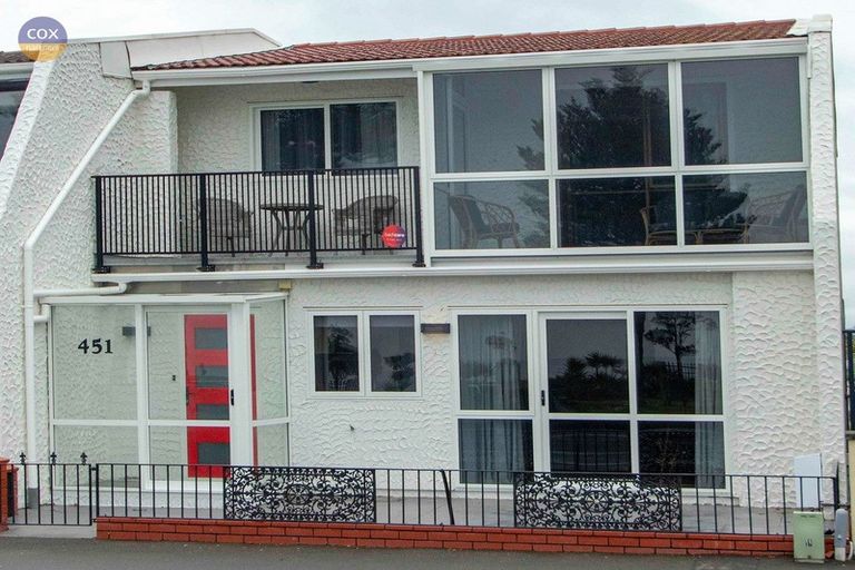 Photo of property in 451 Marine Parade, Napier South, Napier, 4110
