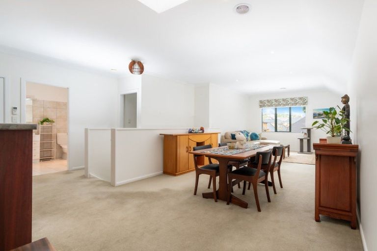 Photo of property in 29 Futuna Close, Karori, Wellington, 6012