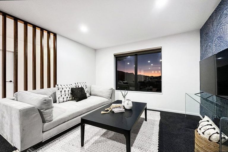 Photo of property in 10 Ensete Road, Wigram, Christchurch, 8025