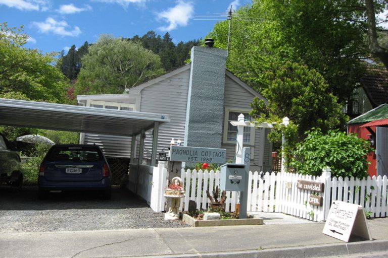 Photo of property in 8 Newgate Street, Picton, 7220