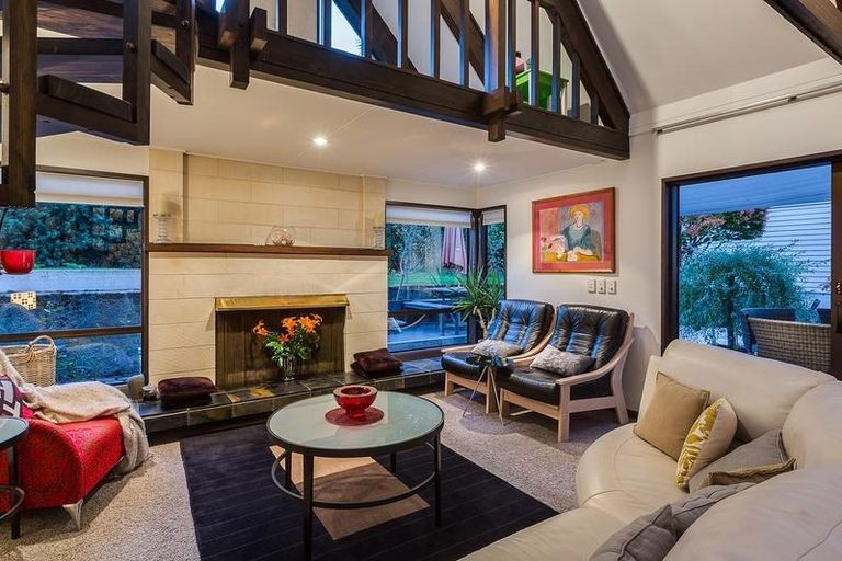 Photo of property in 32 Royal Terrace, Dunedin Central, Dunedin, 9016