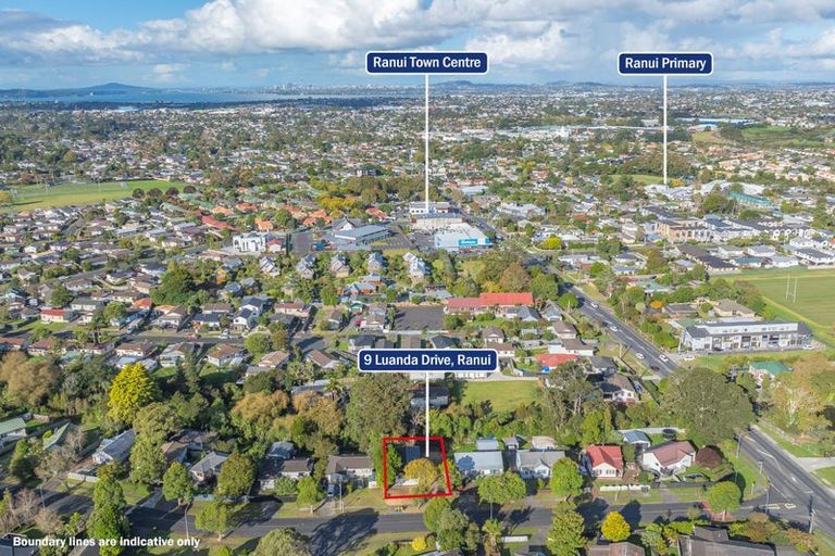Photo of property in 9 Luanda Drive, Ranui, Auckland, 0612