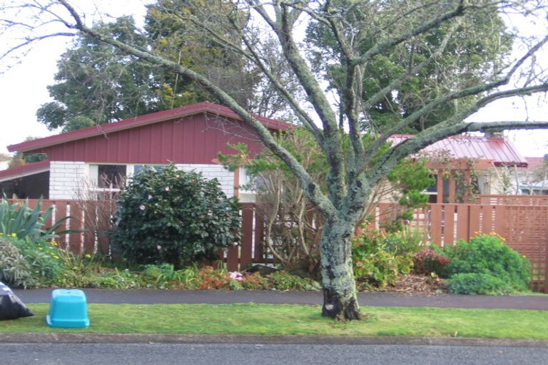 Photo of property in 65 Resthill Crescent, Glenview, Hamilton, 3206