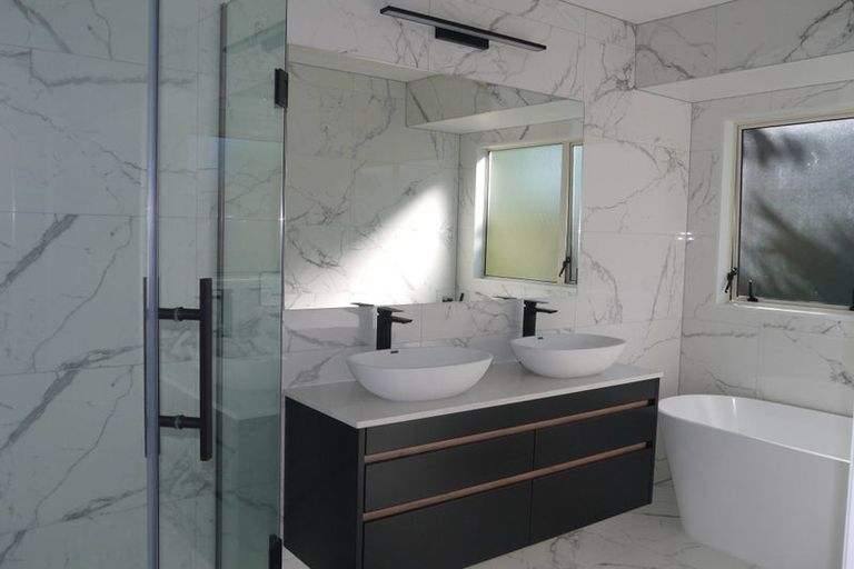 Photo of property in 10 Corriedale Place, Somerville, Auckland, 2014