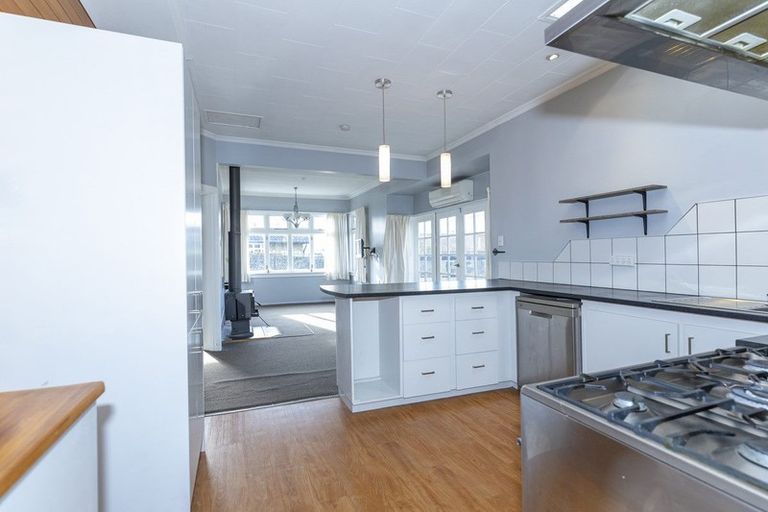 Photo of property in 7 Stuart Street, Holmes Hill, Oamaru, 9401