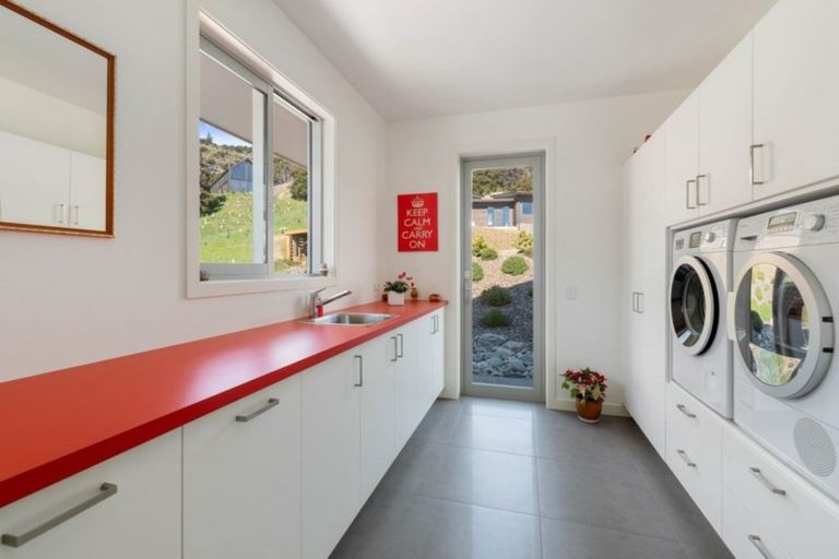 Photo of property in 2 Highfield Ridge, Wanaka, 9305