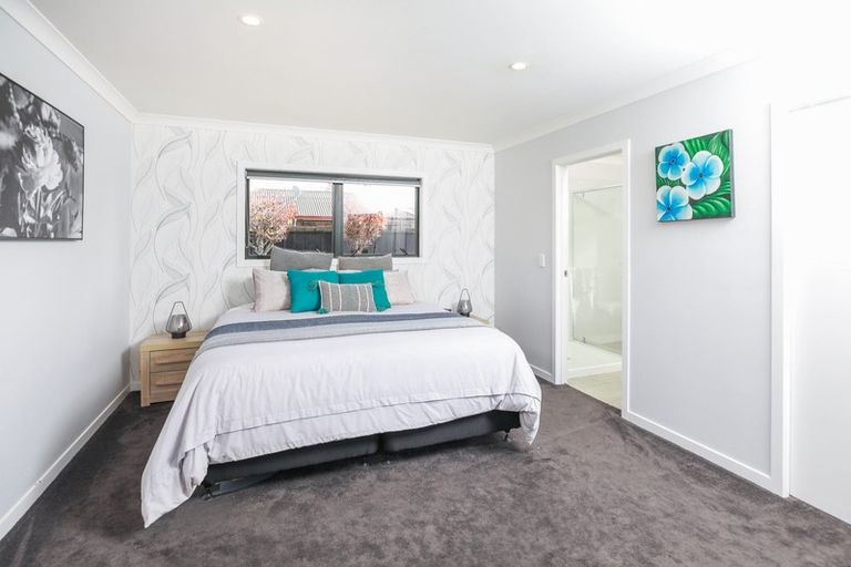 Photo of property in 25 Halcione Close, Flagstaff, Hamilton, 3210