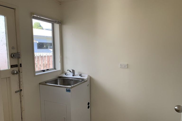 Photo of property in 57 Ruapehu Street, Paraparaumu, 5032