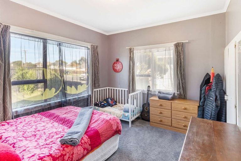 Photo of property in 44 Puriri Street, Gonville, Whanganui, 4501