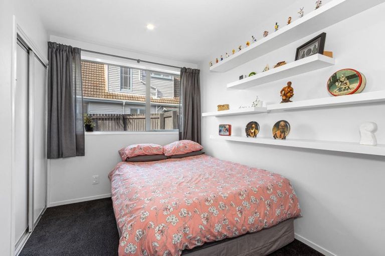 Photo of property in 1/41 Bowhill Road, New Brighton, Christchurch, 8083