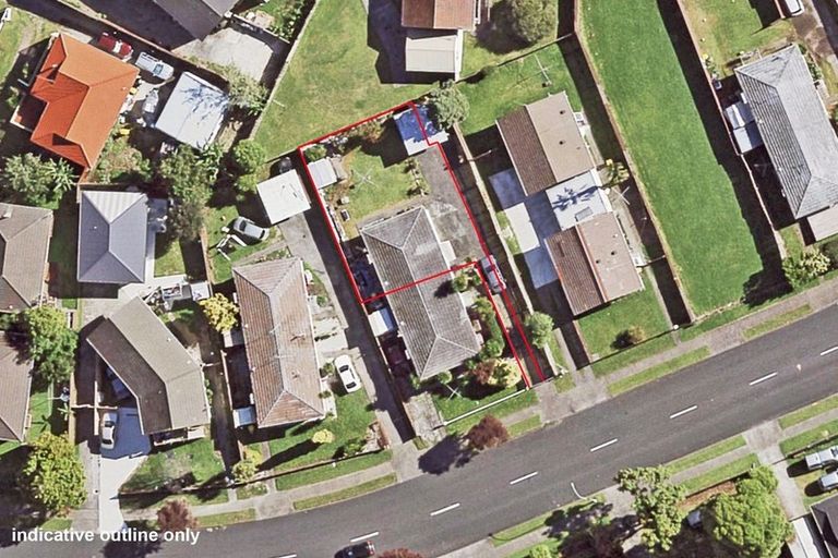 Photo of property in 2/15 Sharland Avenue, Manurewa, Auckland, 2102