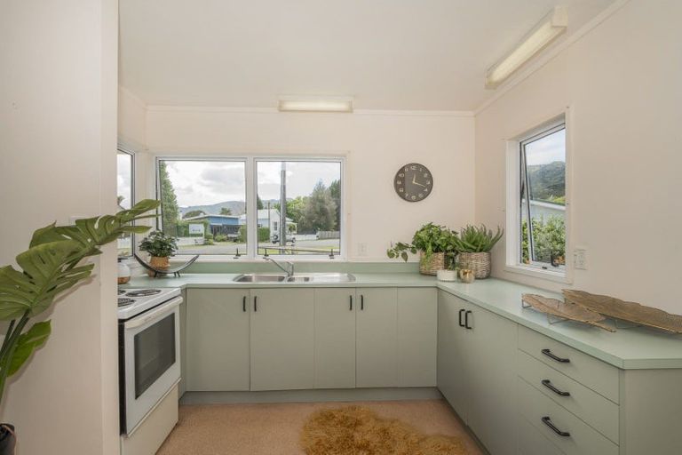 Photo of property in 818 Rings Road, Coromandel, 3506