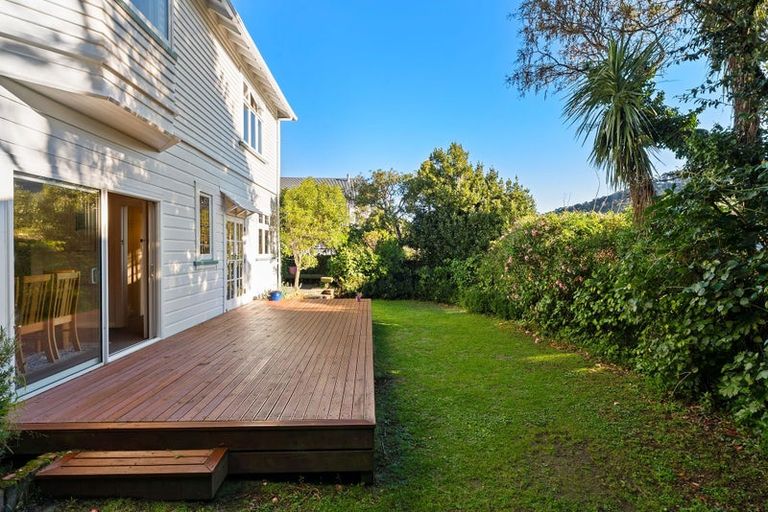 Photo of property in 49 Upper Watt Street, Wadestown, Wellington, 6012