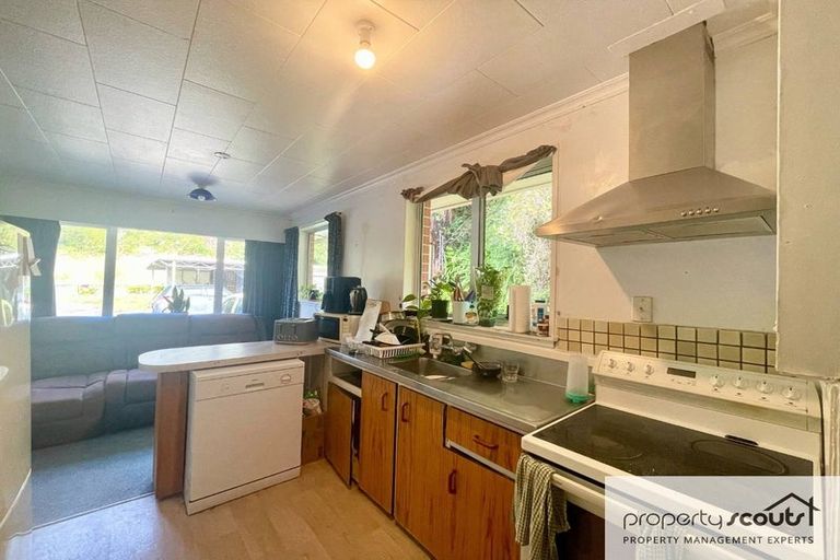 Photo of property in 17 Junction Street, Welbourn, New Plymouth, 4310