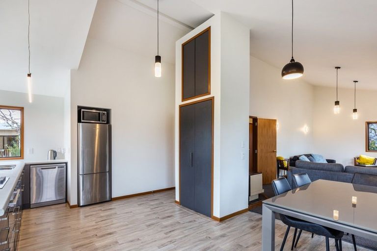 Photo of property in 2/11 Kereru Street, Two Mile Bay, Taupo, 3330