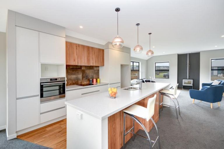 Photo of property in 37 Anderton Crescent, Mosgiel, 9024