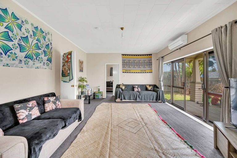 Photo of property in 804 Victoria Street, Parkvale, Hastings, 4122