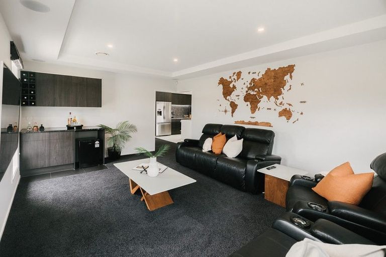 Photo of property in 12 Serenity Crescent, Kelvin Grove, Palmerston North, 4414