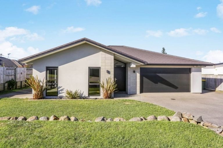 Photo of property in 28 Woodhouse Road, Patumahoe, Pukekohe, 2679