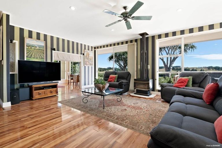 Photo of property in 452 Blackbridge Road, Dairy Flat, Albany, 0794