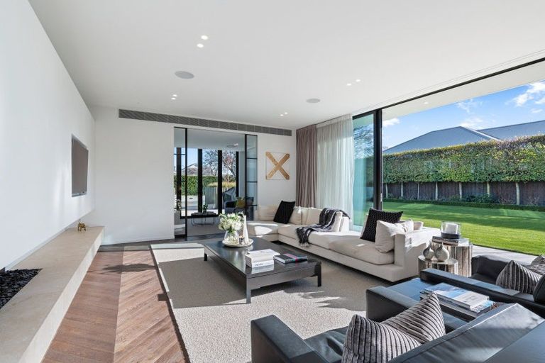 Photo of property in 48 Clissold Street, Merivale, Christchurch, 8014