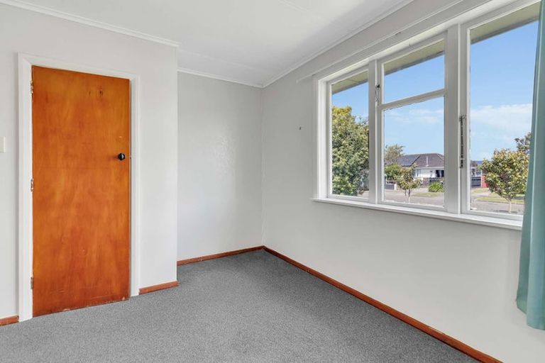 Photo of property in 7 Bristol Crescent, Roslyn, Palmerston North, 4414