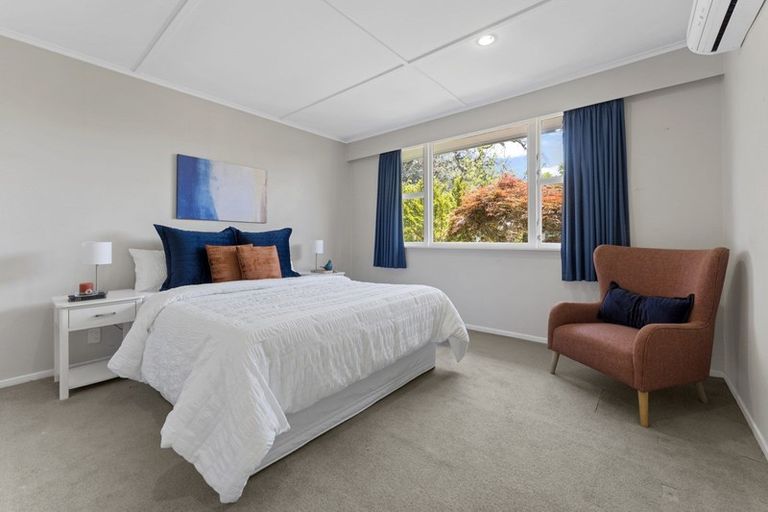 Photo of property in 335f Devon Street West, New Plymouth, 4310